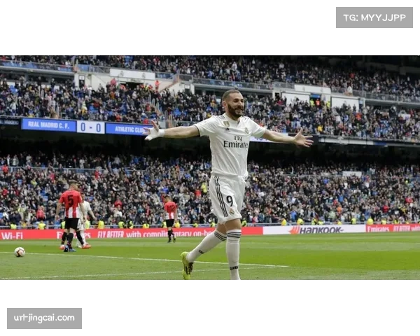 西甲第30轮保级焦点战：皇家奥维耶多vs塞维利亚